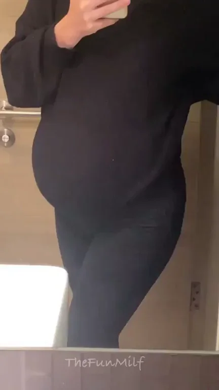 Lights Out Titty Drop from Pregnant Slutwife! 🍈🍈🔥