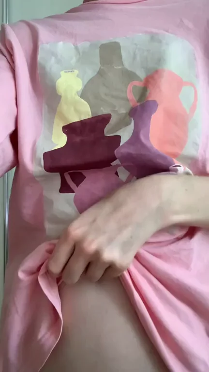 I love flashing my little titties on reddit