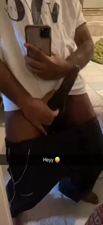 I love teasing you with my size ?