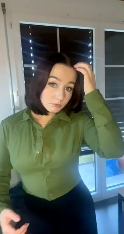 Chubby Schoolgirl's Fat Ass Tease 🍑📚🔥