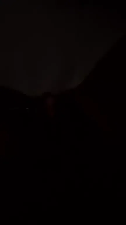 Only hit the arrow if you want to watch me cum.