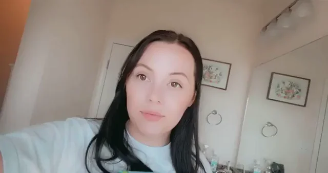Pale Newbie's Shy Hi with Slutty Curves Tease