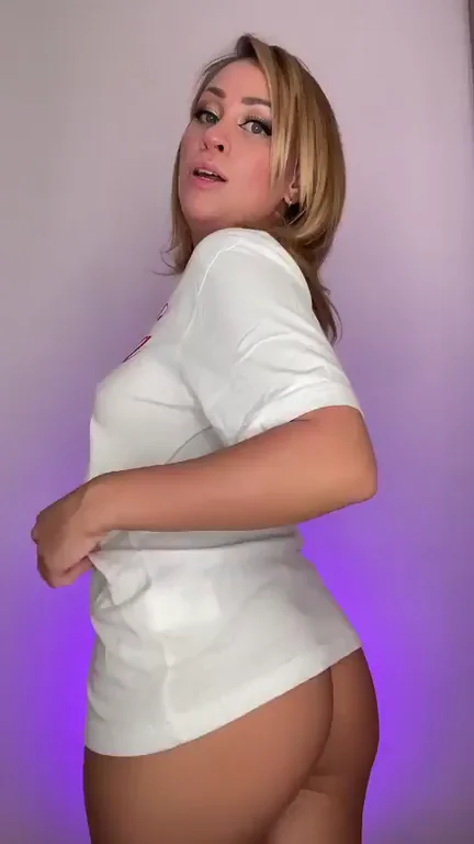 🔥 Teasing Strip to Get You Rock Hard Today 😈🍑