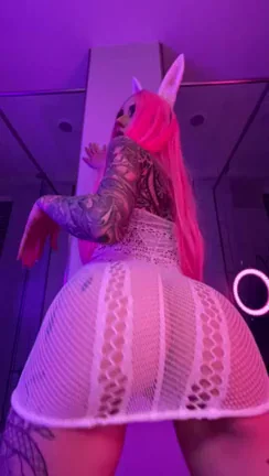 oops! I hope its ok that my skirt rolled up [oc]