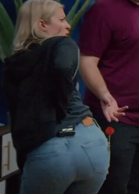 Elyse Willems
