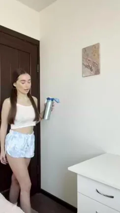 Teen Slut Sucking Her Perky Tiddies 🍒💦