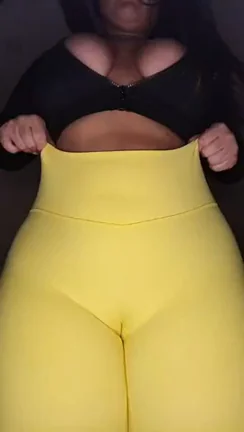 Thick Latina PAWG Begs: Bend This Jiggly Ass Over Pre- or Post-Workout?