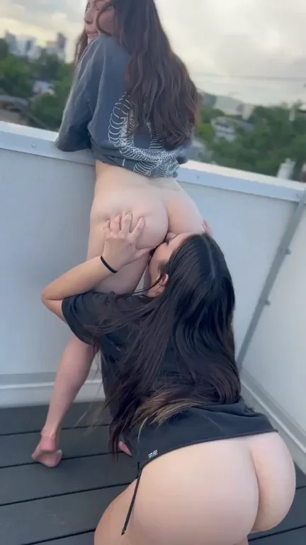 Her first time with a girl| I think she loved it