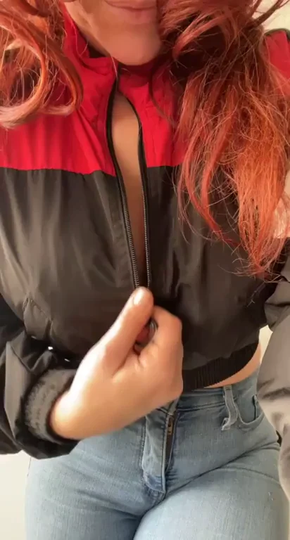 Grand Opening of My Massive Tits 😍🍈🍈
