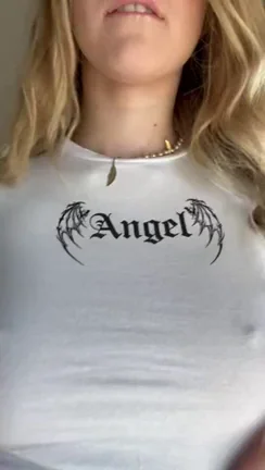 You really cant go wrong with close-up bouncy tiddies ;)