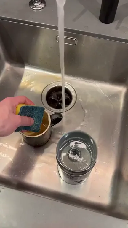 Santa's Naughty Elf Cleans Up Her Dripping Elf Pussy at the Sink