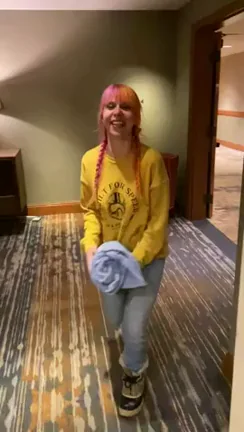 Going down in a hotel elevator. [GIF]