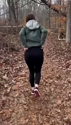 I show the ass on the street in which there is a transparent cork