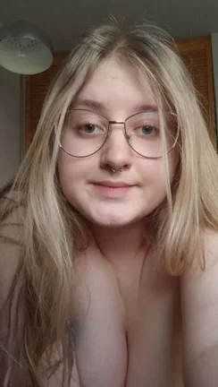 Glasses Girl Begs for Cumshot on Lenses 😏💦 Big Tits Tease