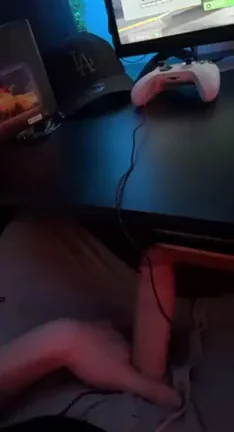 Under-Desk Cock Worship: Gamer's Balls-Deep Gaming Distraction