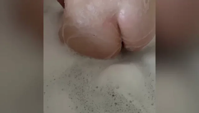 Petite Teen's Steamy Bath Ass Play