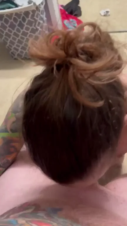 Afternoon blowjob for Daddy.