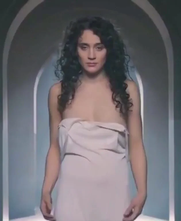 Jasmina Polak in "˜Obywatel'