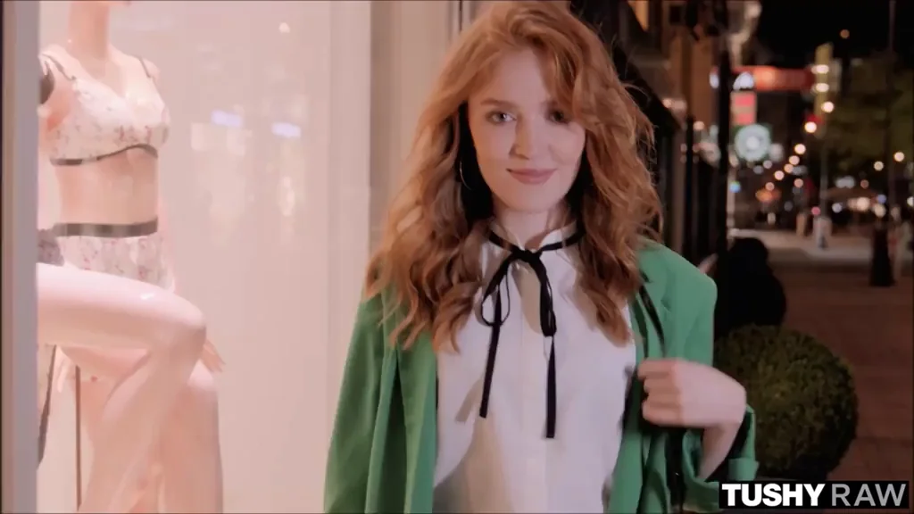 Jia Lissa's Irresistible Redhead Cravings 🔥🍑💦