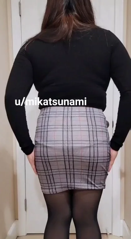 Stockings Slut Tease Over Leggings 😈 Thick Thighs in Plaid Skirt 🤤