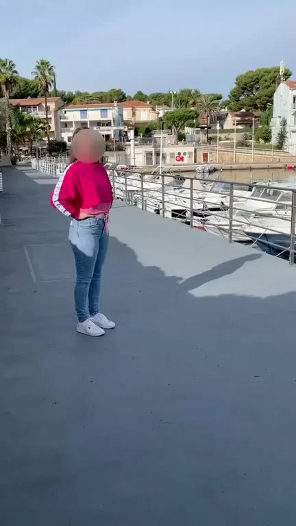 Heart-Pounding Public Boob Flash by the Docks 😱🍈🍈