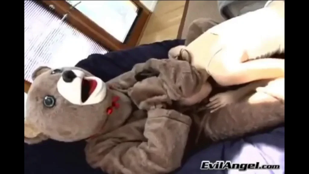 Sasha Grey's Teddy Bear Facefuck Frenzy 🧸🍆💦