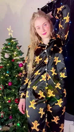 some simple Christmas Magic for your Monday entertaintment âœ¨