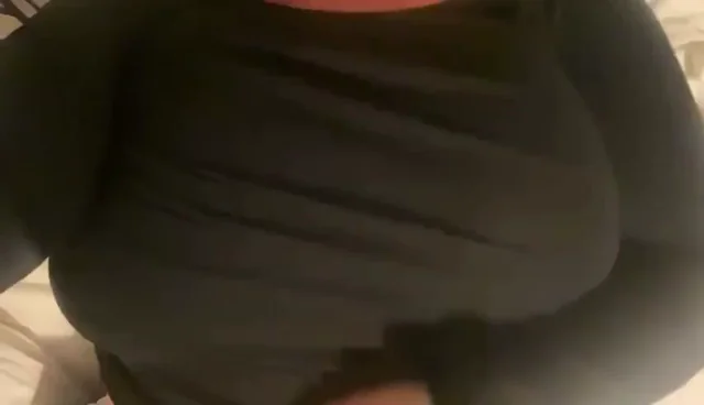 🍼 Massive Engorged Veiny Boobies Say Hi & Make Your Day Cum-Tastic! [OC] 🔥