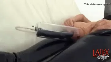 Thick Booty Babe's Wild Anal Pumping Twerk Fest