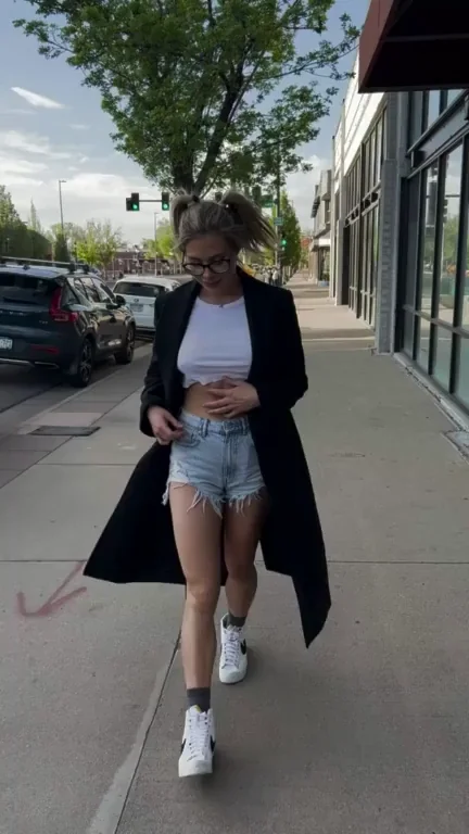 I love it when I have no bra on ;)