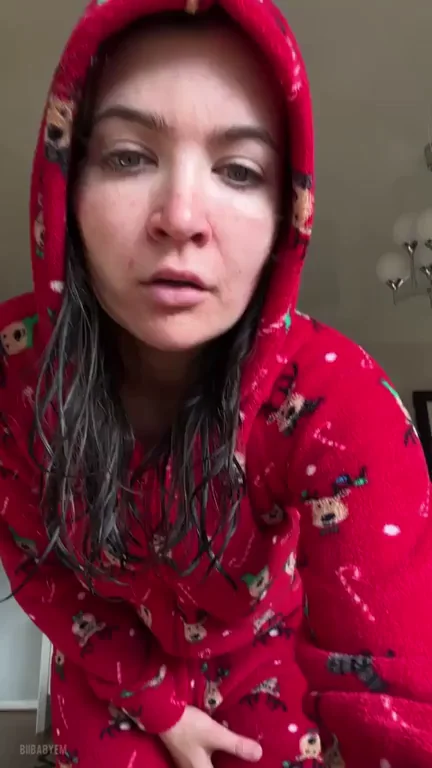 Please tell me it's not too late to show you my Christmas pajamas