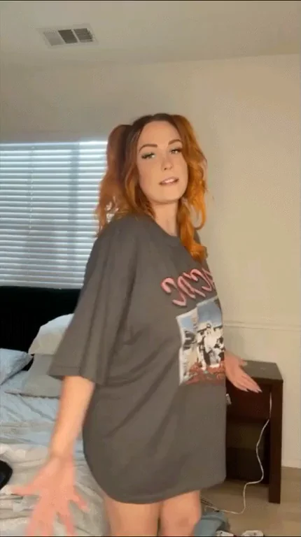 😍 Massive Titty Drop Surprise Under That Oversized Tee! 💥