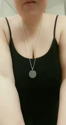 New Year new goth girlfriend 😁