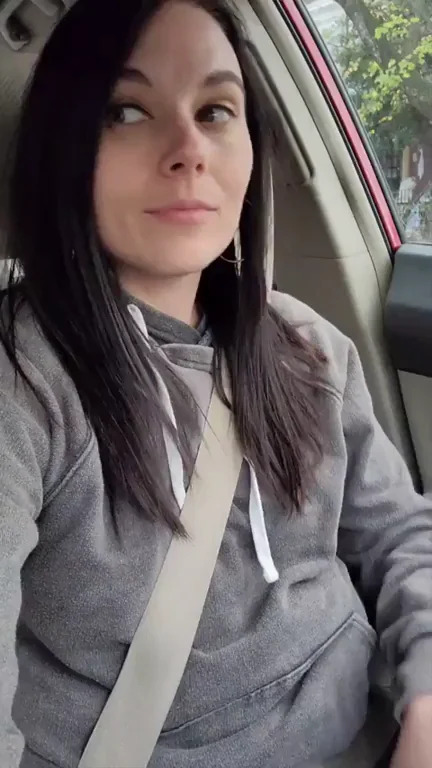 A red light is a great excuse to pull out my tits [GIF]