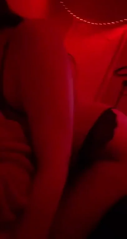Hehe 😈 Double Throat Fuck Threesome Sluts 💦🍆