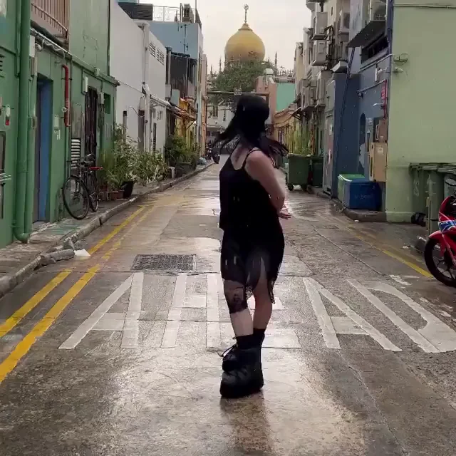 Billie running (Original)