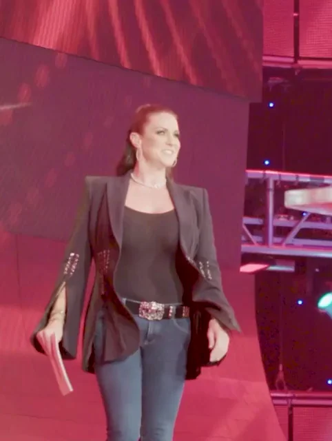 Stephanie McMahon’s Massive Tits Tease on Stage 🔥🍒