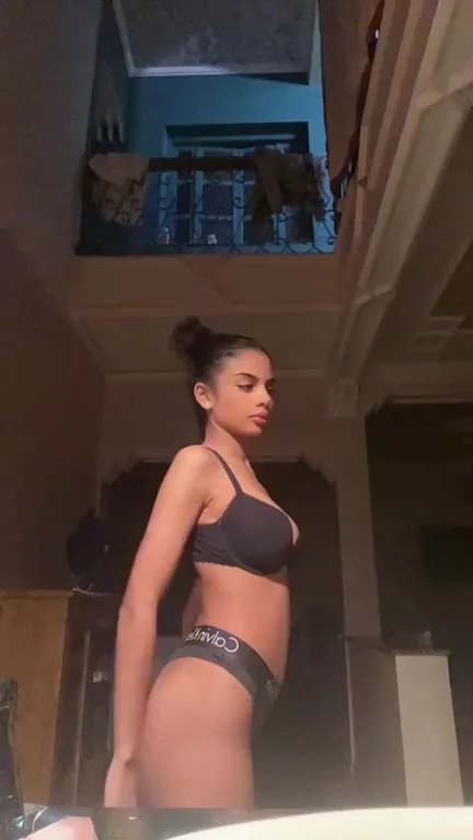 I need a friend who will eat my ass