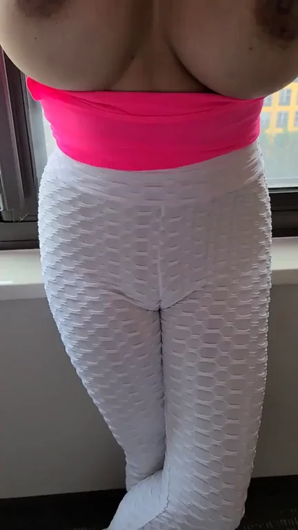 🍈🍈 Massive Asian Tits & Juicy Cameltoe Tease 🔥
