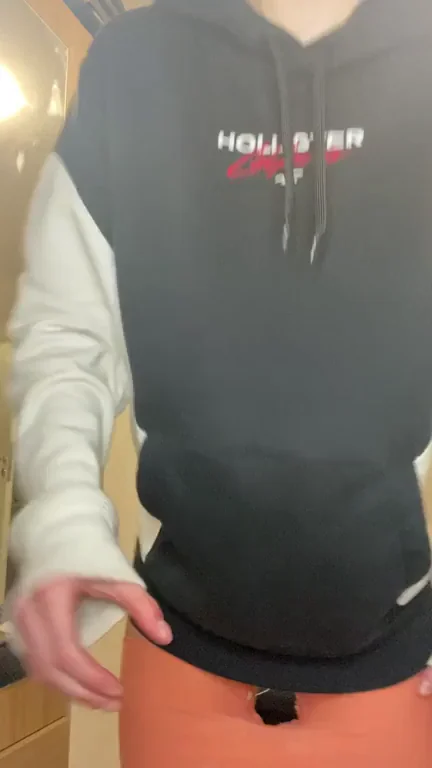 so horny rn. I think you should help me with that