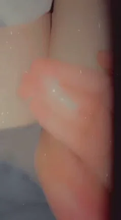 using cum as lube :3