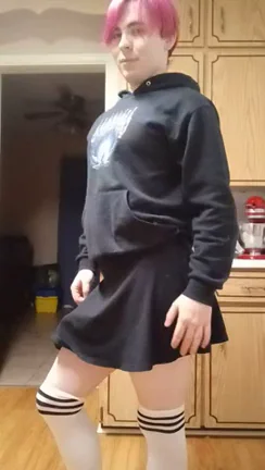 Kitchen Snack Tease: Femboy's Thick Cock & Juicy Ass 😋🍆