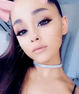And Grande portion in her mouth