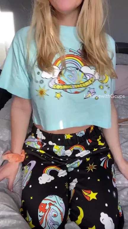 Cute Clothes Hide My Massive Tits! 🍭💦