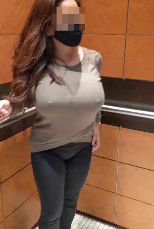Flashing my coworker after happy hour, who then got quite a handful