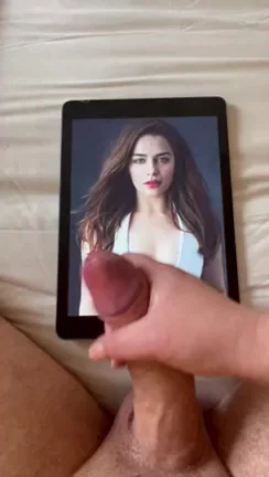 Wifey Jerks Hubby's Thick Cock to Emilia Clarke Celeb Tribute