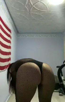 Eat My Phat Ass or 7 Years Bad Luck: Daughter's Thicc Tease