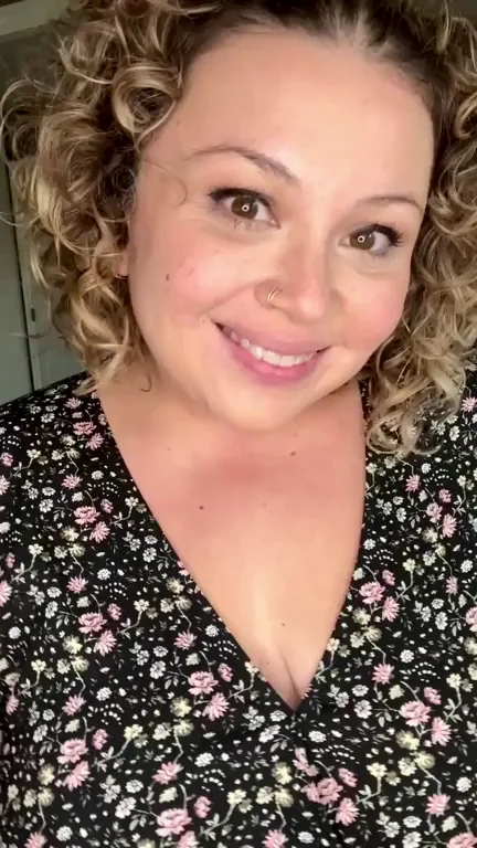 Looks like a librarian, acts like a freak!!! (40f) ðŸ”¥â¤ï¸ðŸ”¥