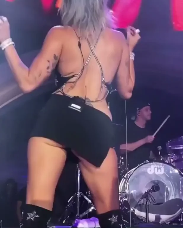 Miley Cyrus knows how to please