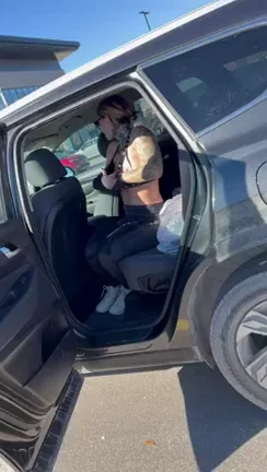 I'd rather change in the parking lot of the gym on a nice day (f31)